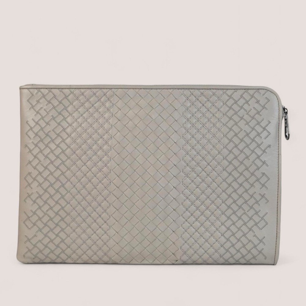 Bottega Veneta Intrecciato Woven Clutch Grey